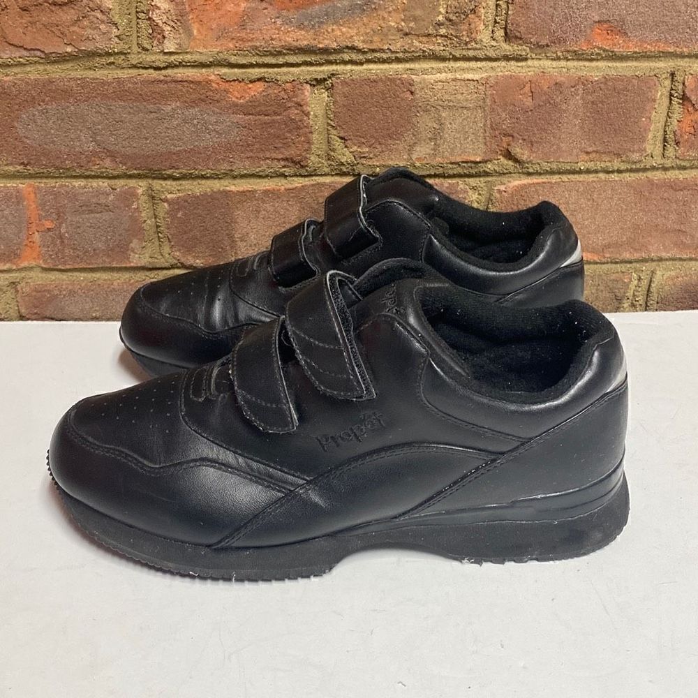 Propet Black Tour Walker Strap Walking Sneakers Size 9 X(2E)